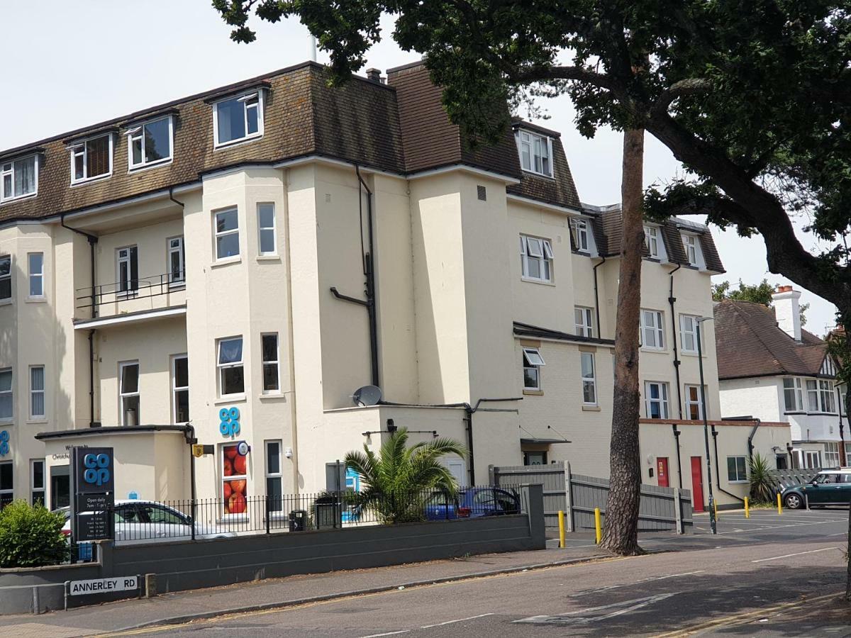 Close To Beach And Town Square Bournemouth Exteriör bild